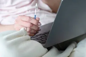 Read more about the article Testes de Ovulação (LH) e Apps de Fertilidade: Uma Combinação Poderosa para Monitorizar o Ciclo Menstrual